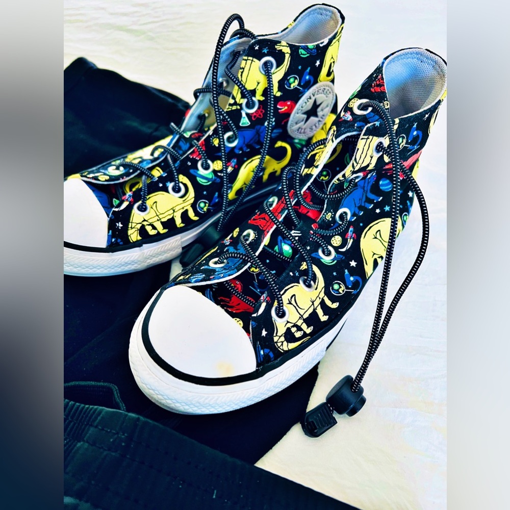 CONVERSE Chuck Taylor All Star Big Dino Black/Multi-Color ~ LITTLE BOY Size 1.5 - Picture 3 of 3
